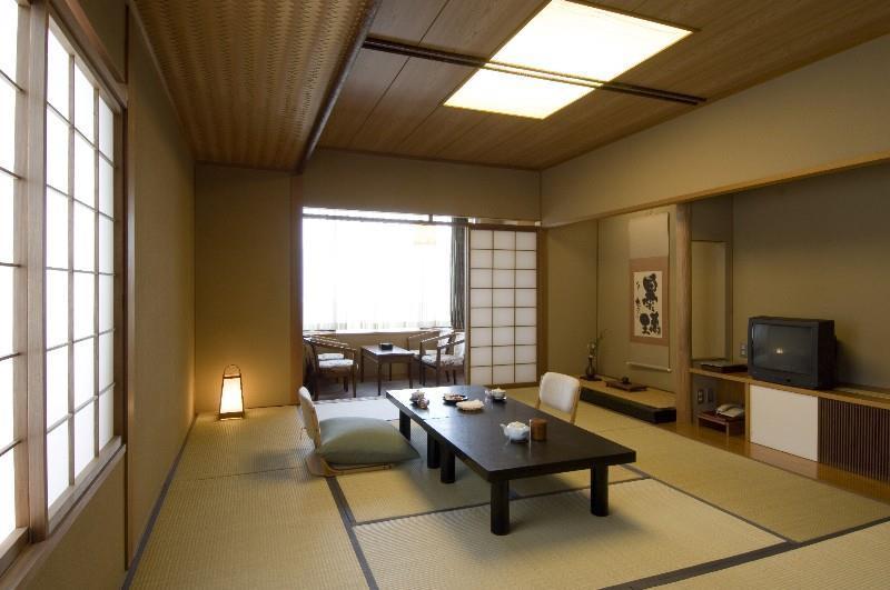 Miyajima Grand Hotel Arimoto Хацукаїті Інтер'єр фото