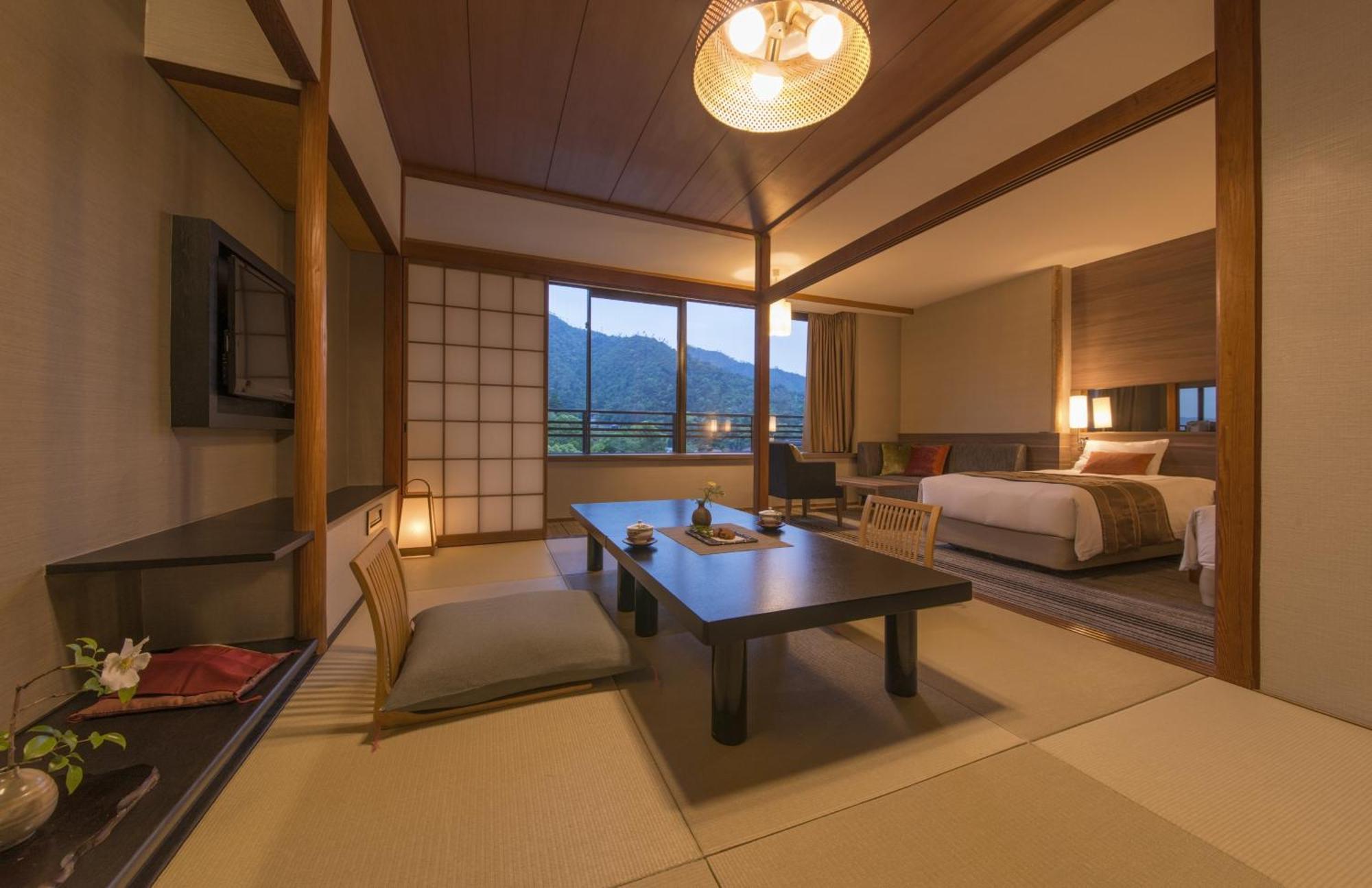 Miyajima Grand Hotel Arimoto Хацукаїті Екстер'єр фото