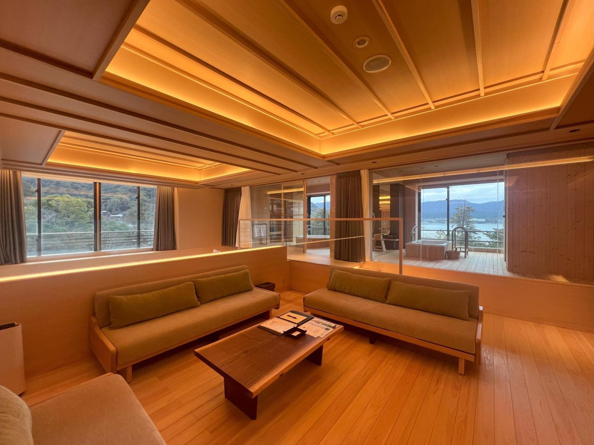 Miyajima Grand Hotel Arimoto Хацукаїті Екстер'єр фото
